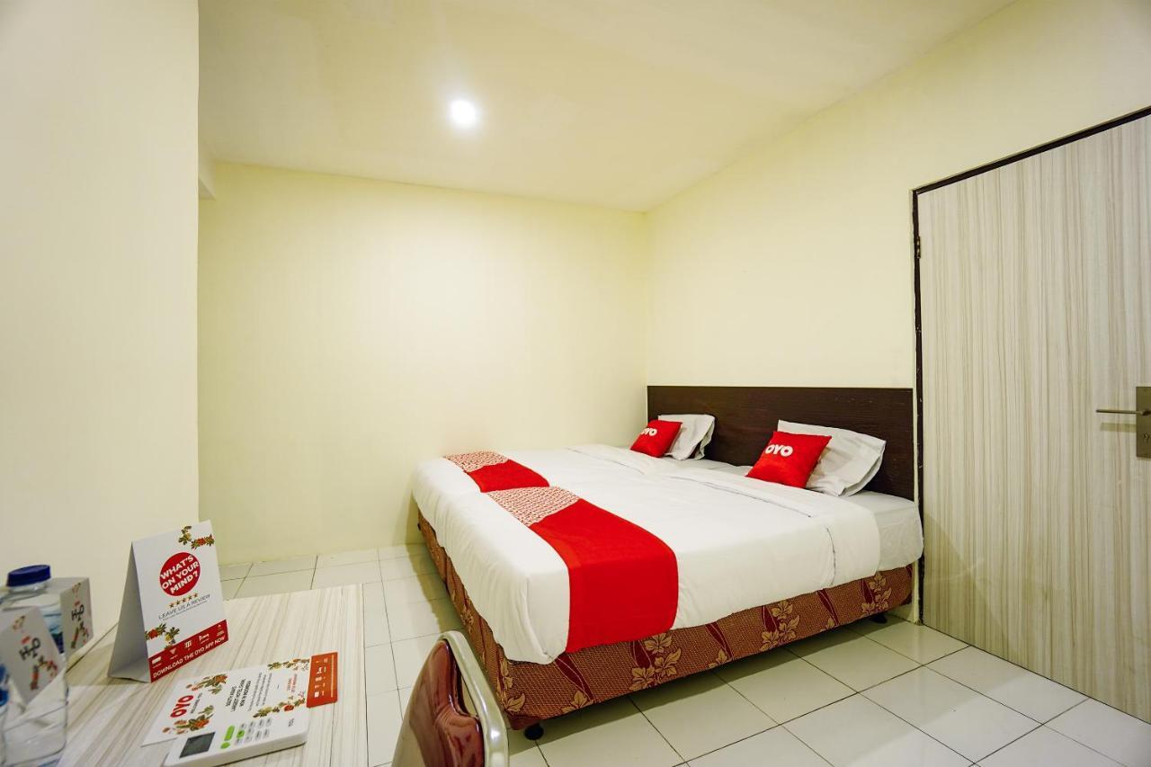 Hotel Super Oyo 1838 Cozy 2*