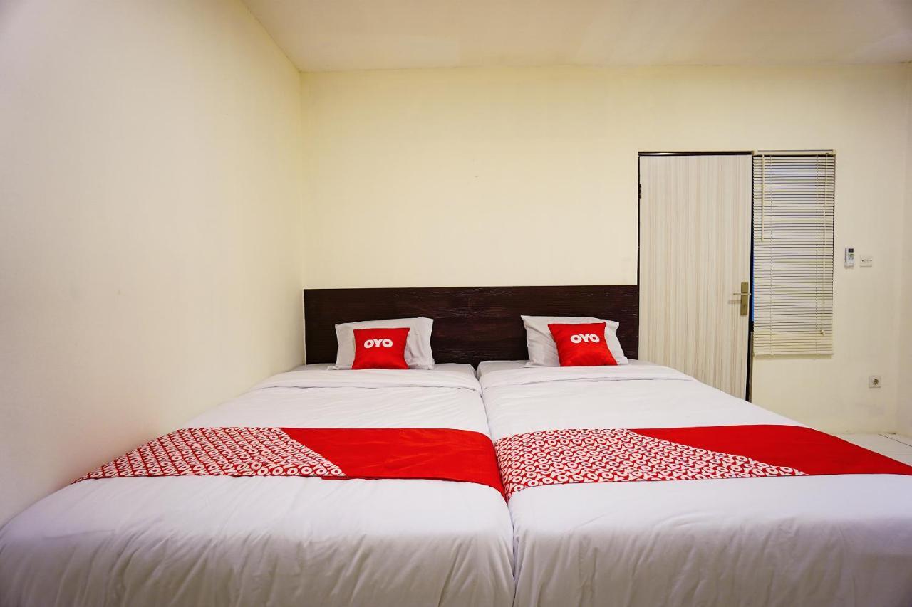 Super Oyo 1838 Cozy Hotel Manado
