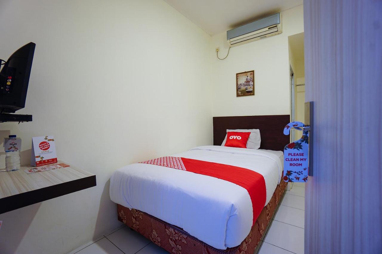 Super Oyo 1838 Cozy 2* Manado