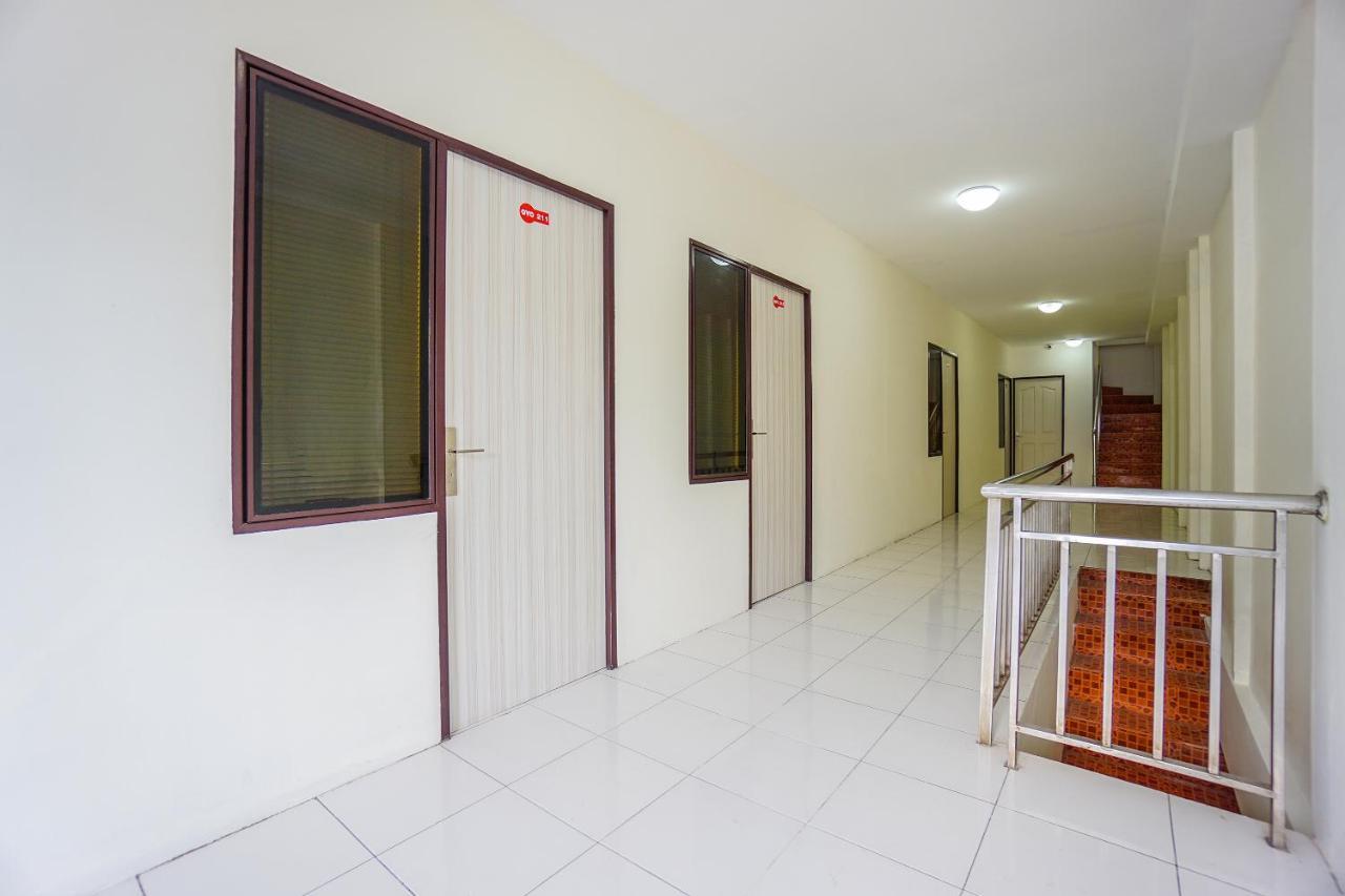 Super Oyo 1838 Cozy Hotel Manado